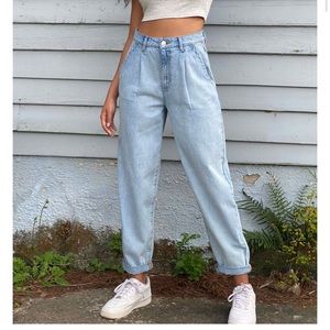 BNWOT Garage 80’s mom jeans